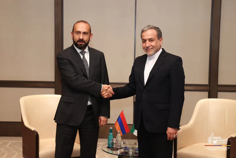 Главы МИД Ирана и Армении проведут переговоры 25 марта