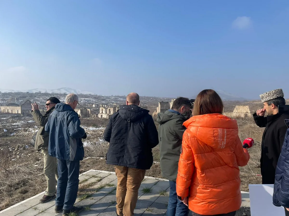 Ukrainian journalists visit Azerbaijan’s Fuzuli liberated from occupation
