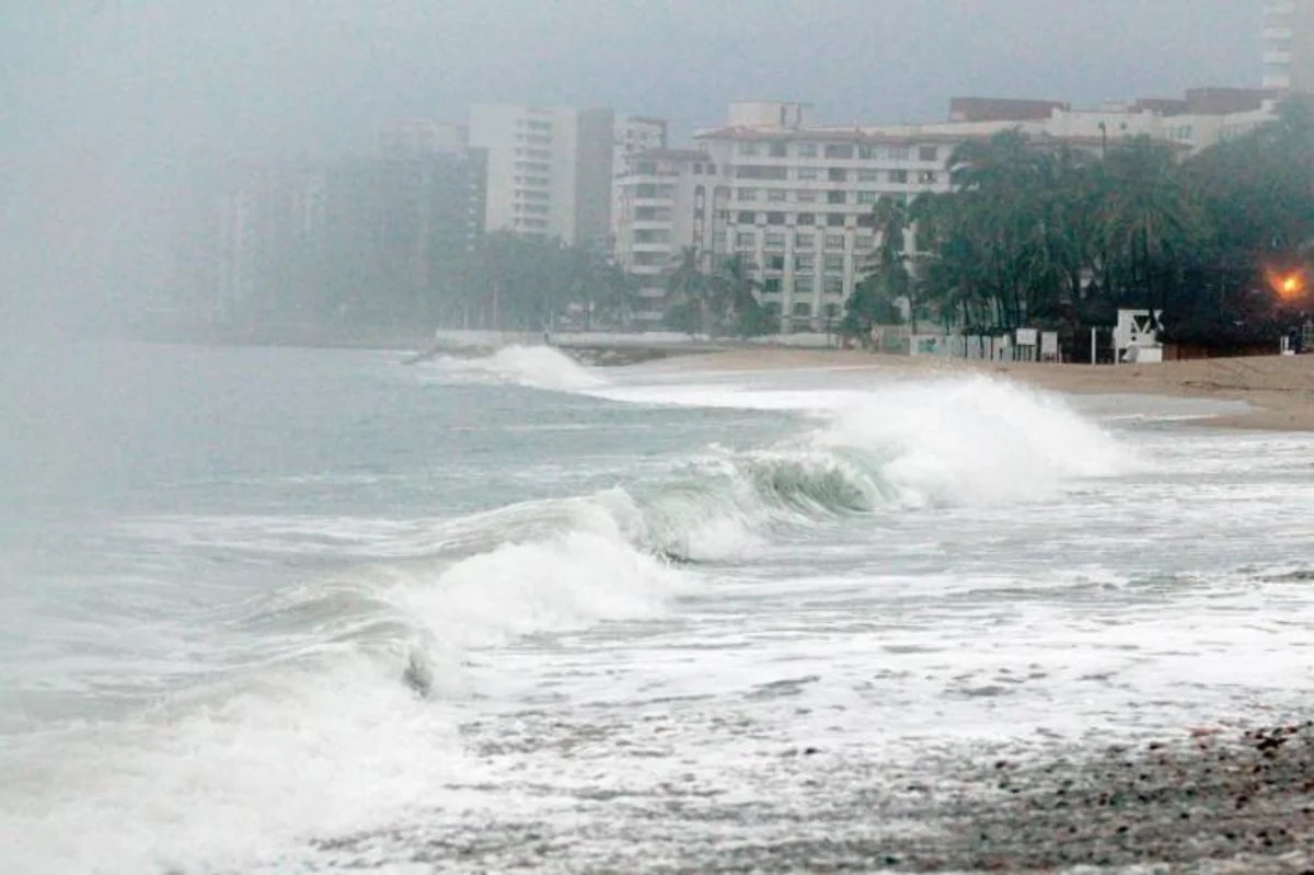 В Перу бушует цунами, есть погибшие