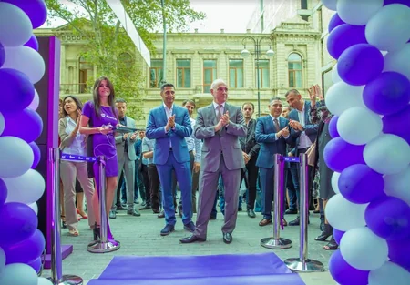 “Azercell”in yeni mağazası açılıb