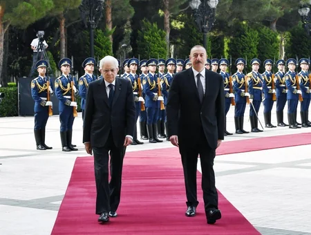Azərbaycanda İtaliya Prezidentinin rəsmi qarşılanma mərasimi olub