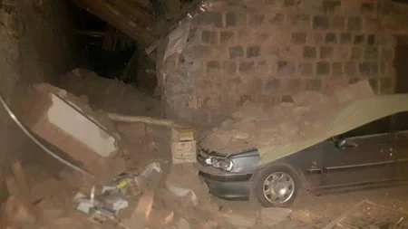 İranda zəlzələ zamanı azı 5 nəfər ölüb, 120 nəfər xəsarət alıb  - YENİLƏNİB-3 - FOTO