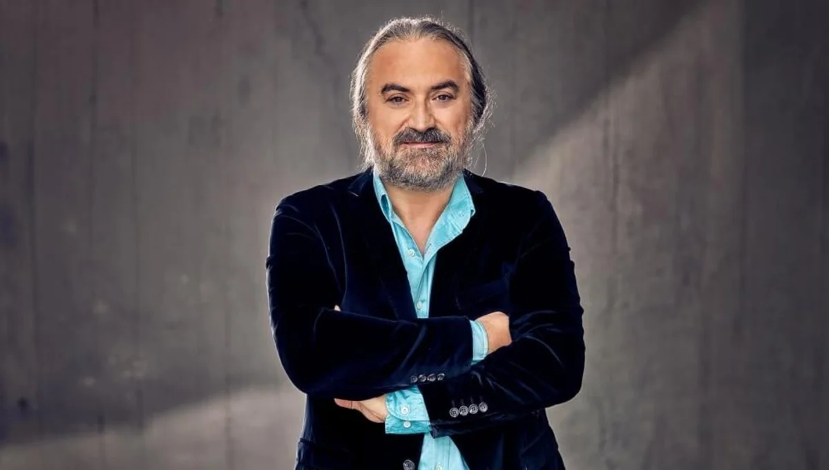 Türkiyənin məşhur müğənnisi konsert zamanı vəfat edib