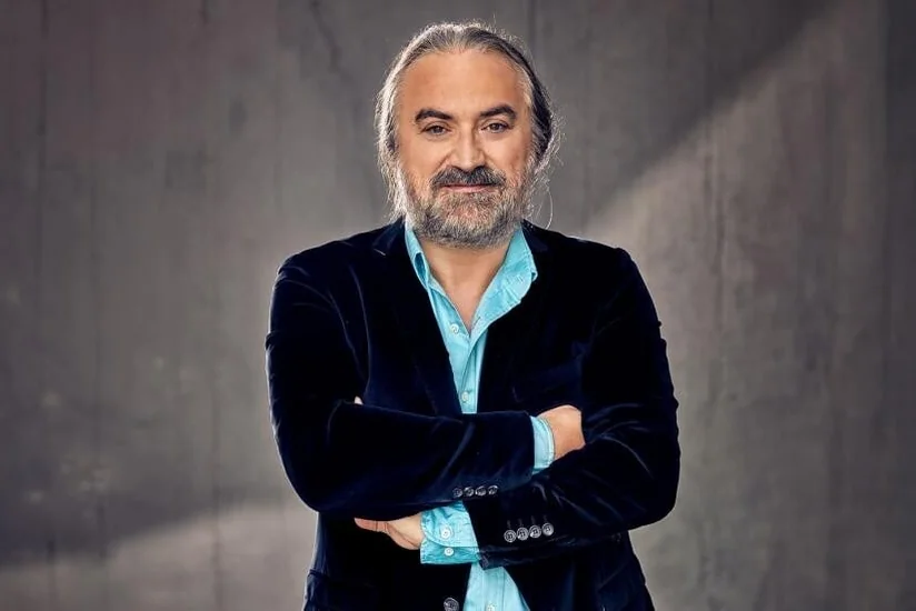 Türkiyənin məşhur müğənnisi konsert zamanı vəfat edib