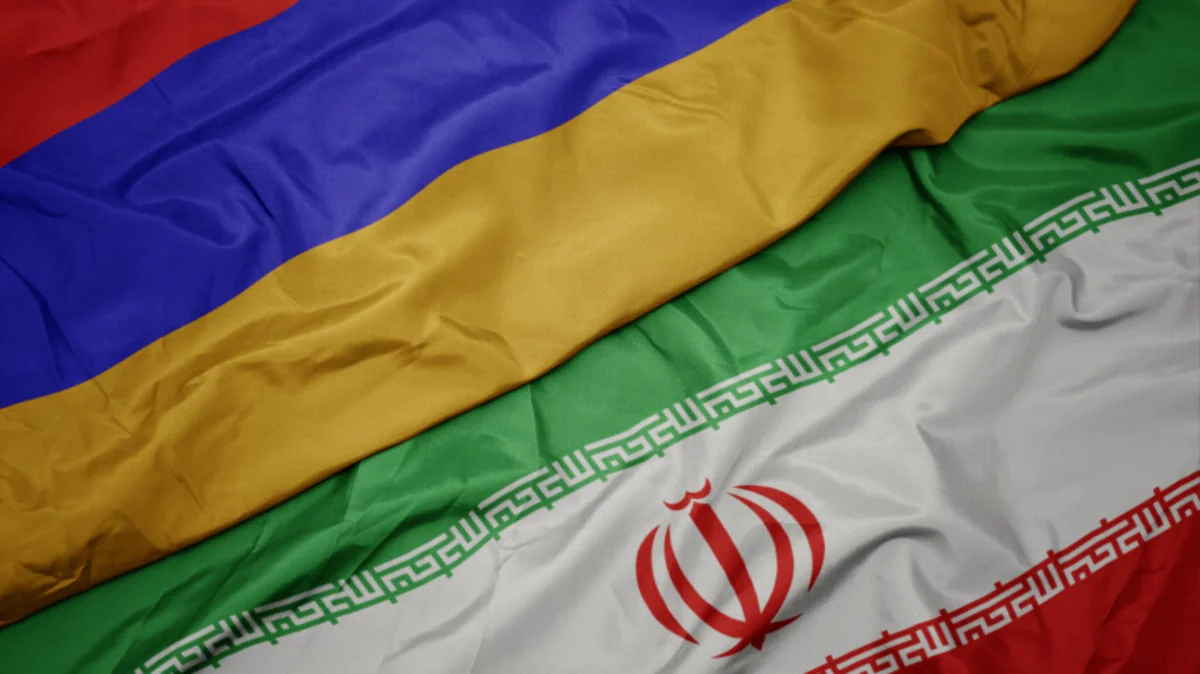 İrəvanla Tehran arasında intensivləşən səfərlər -  Ermənistan İrana da ata bilər - ŞƏRH