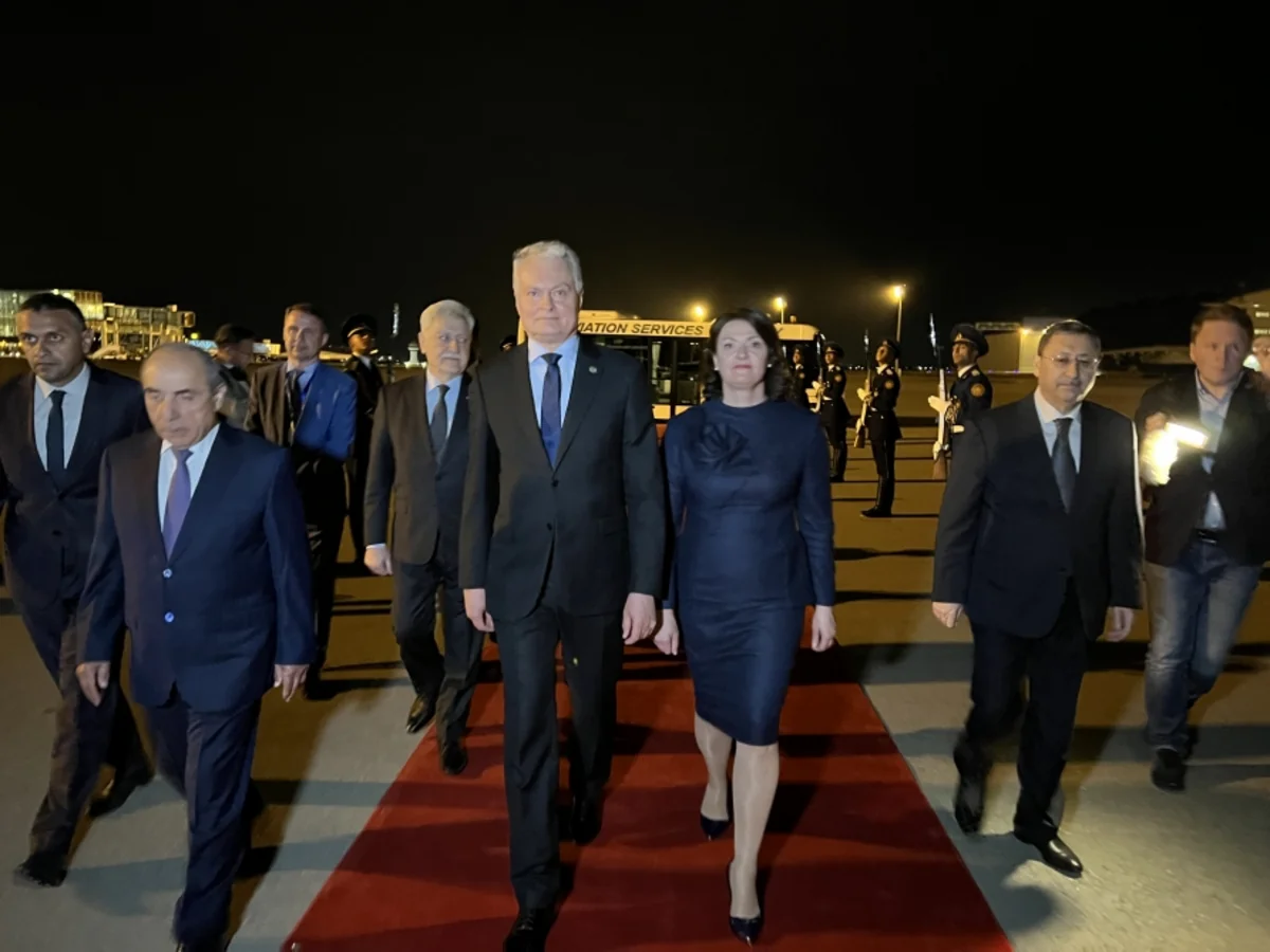 Litva Prezidenti Azərbaycana rəsmi səfərə gəlib