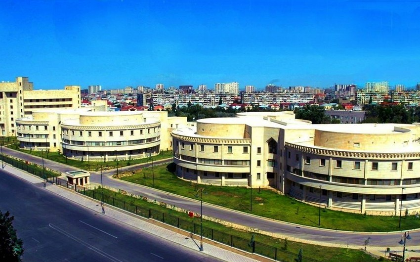 Azərbaycanda ilk dəfə toyuq korluğu xəstəliyinin qarşısını alan əməliyyat icra olunub