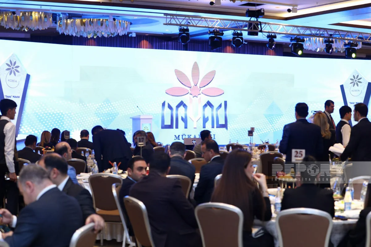 Azərbaycanda innovativ və  ixracyönümlüyü ilə seçilən 14 sahibkar mükafatlandırılıb