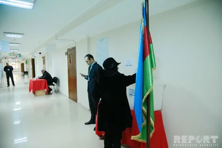 Азербайджанский народ выбирает членов муниципалитета - ФОТОРЕПОРТАЖ
