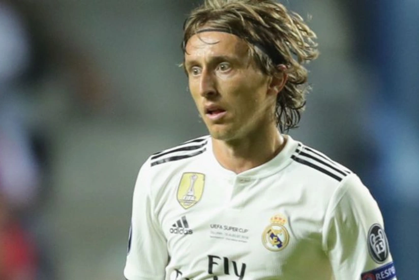 KİV: Modriç Real Madridin yeni müqavilə təklifini rədd edib