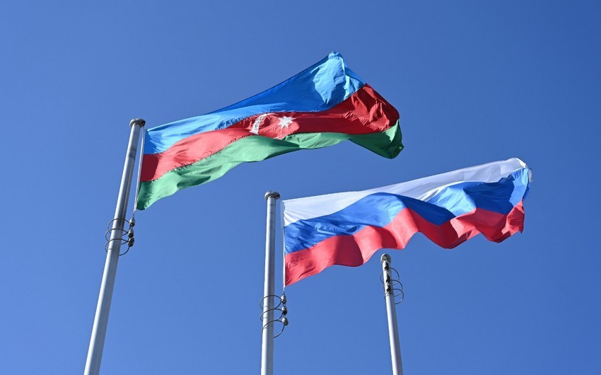 Azerbaijan and Russia mull development of North-South corridor