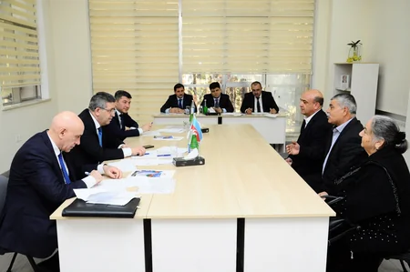 Köçərli Həsənov Naftalanda vətəndaşları qəbul edib