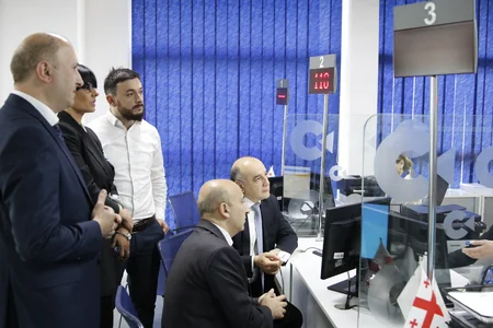 Azərbaycan Gürcüstanın vergilər sahəsində apardığı islahatlarla tanış olub