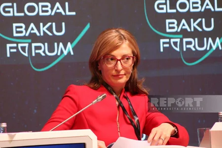 Panel session on new energy and transport corridors in Eurasian zone held within Global Baku Forum
