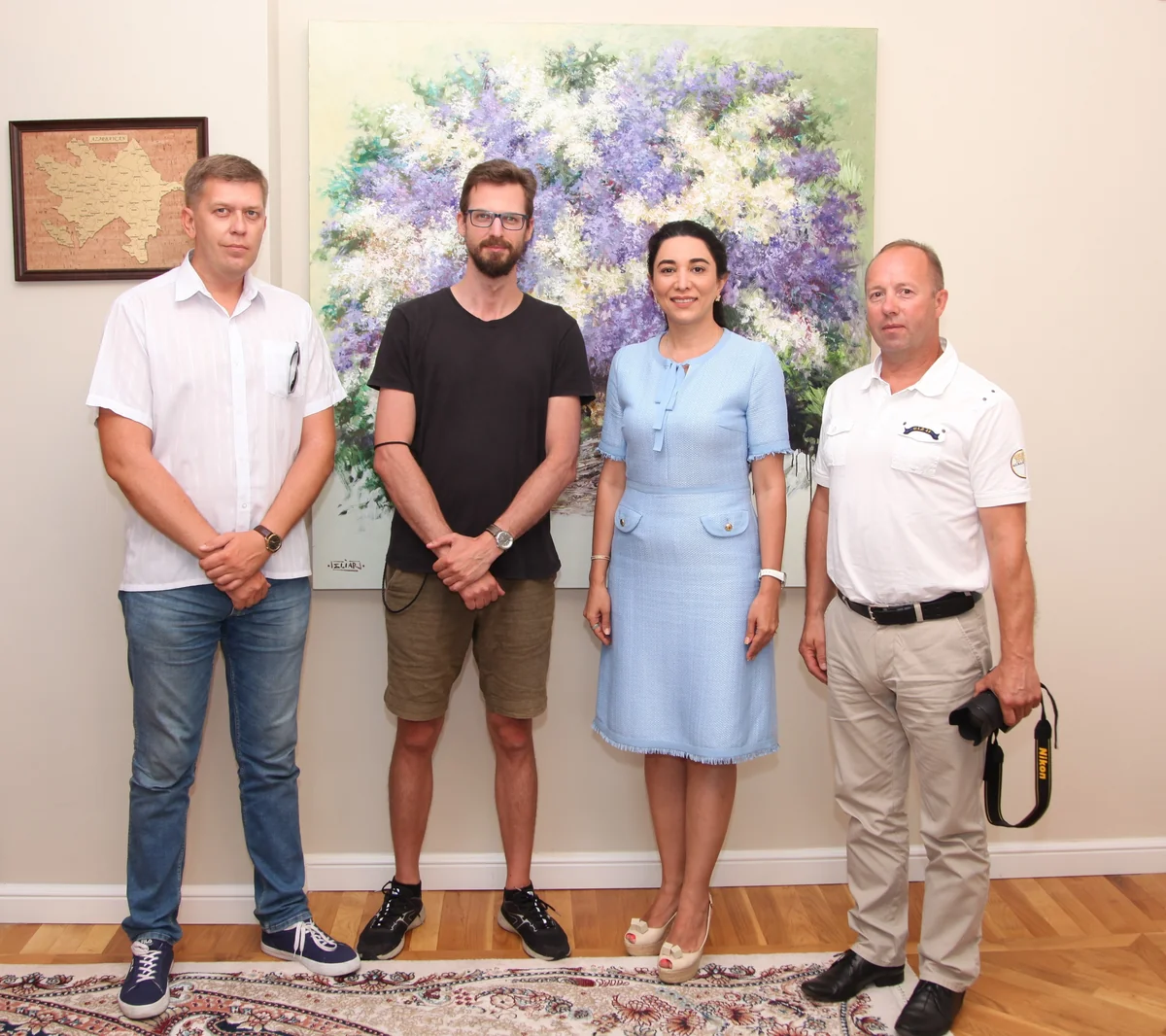 Ombudsman litvalı jurnalist Riçards Lapaitislə görüşüb