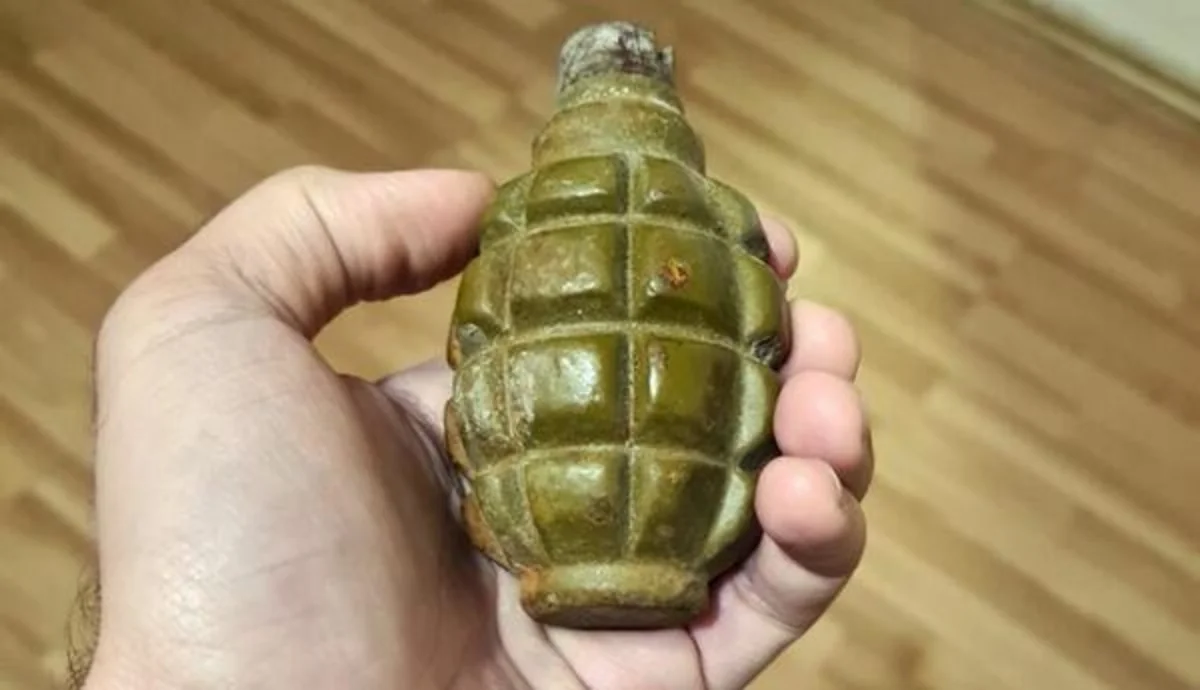 Bakıda küçədən  F1 əl qumbarası aşkarlanıb