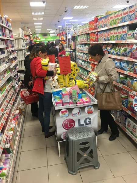 Rahat supermarkets chain turns PEOPLE DAY fair into tradition - PHOTO