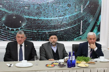 Tbilisidə Gürcüstanın tanınmış azərbaycanlı jurnalistinin xatirəsi anılıb - FOTO