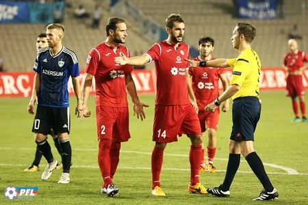 Premyer Liqa: Qarabağ Sumqayıtı darmadağın edib