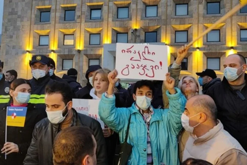 Gürcüstan Baş nazirinin Ukrayna ilə bağlı mövqeyinə görə istefası tələb olunur