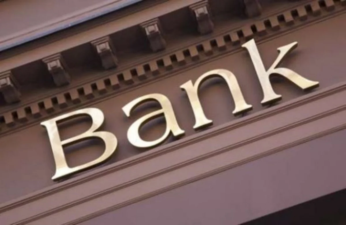 Britaniyada Türkiyə vətəndaşı olan 26 iş adamının bank hesabları yoxlanılır
