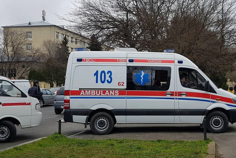 Yasamalda avtomobil ahıl kişini vuraraq xəsarət yetirdi