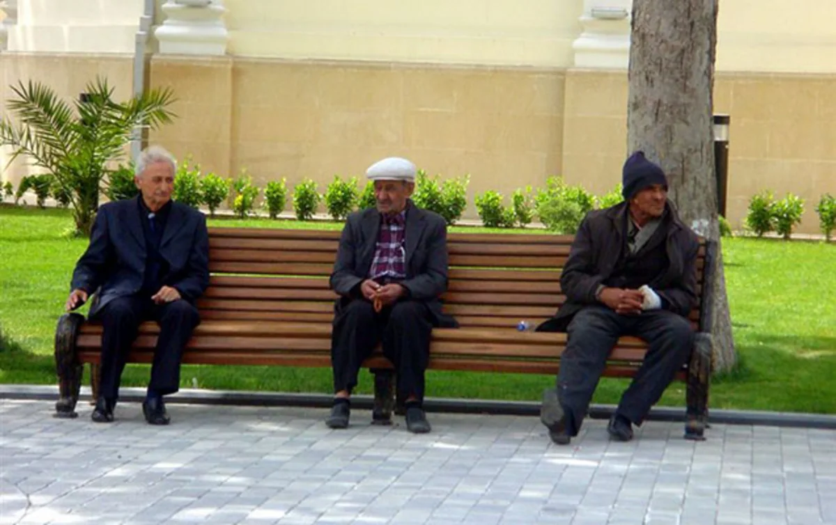 ​Naxçıvanda yaşa görə pensiya alanların sayı azalıb