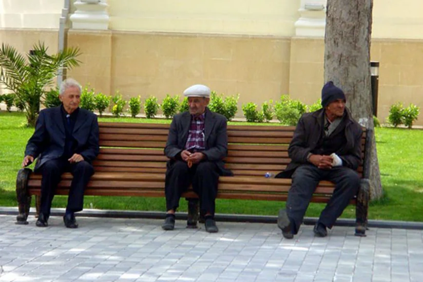 ​Naxçıvanda yaşa görə pensiya alanların sayı azalıb