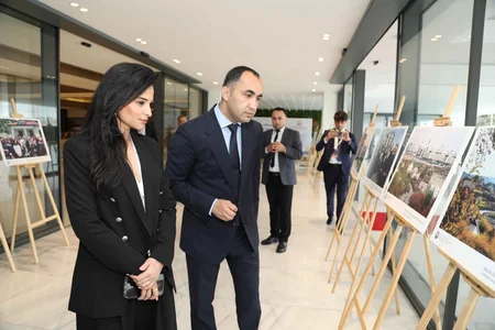 Qaçqınkom Böyük Qayıdışa həsr olunmuş fotosərgi təşkil edib