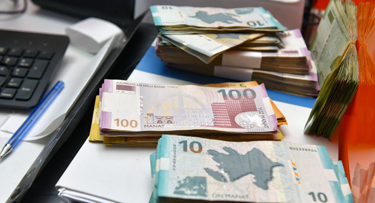 Azərbaycanda pul bazası 14 % artıb