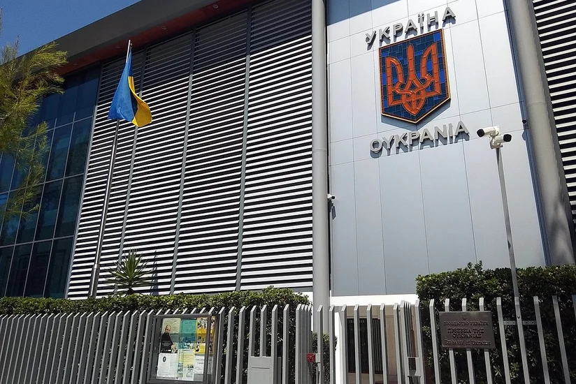 В посольство Украины в Греции прислали окровавленный пакет