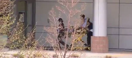 Один ученик погиб в результате стрельбы в школе в Колорадо - ФОТО - ВИДЕО