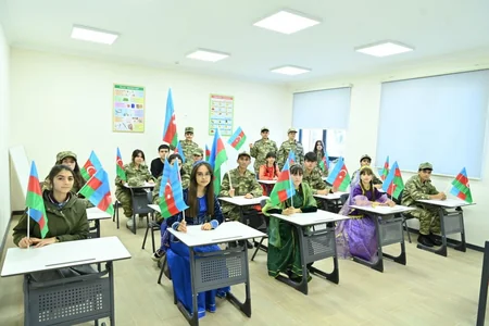 Elm və Təhsil, Müdafiə nazirlikləri birgə Laçında “Bayraq yürüşü” keçirib
