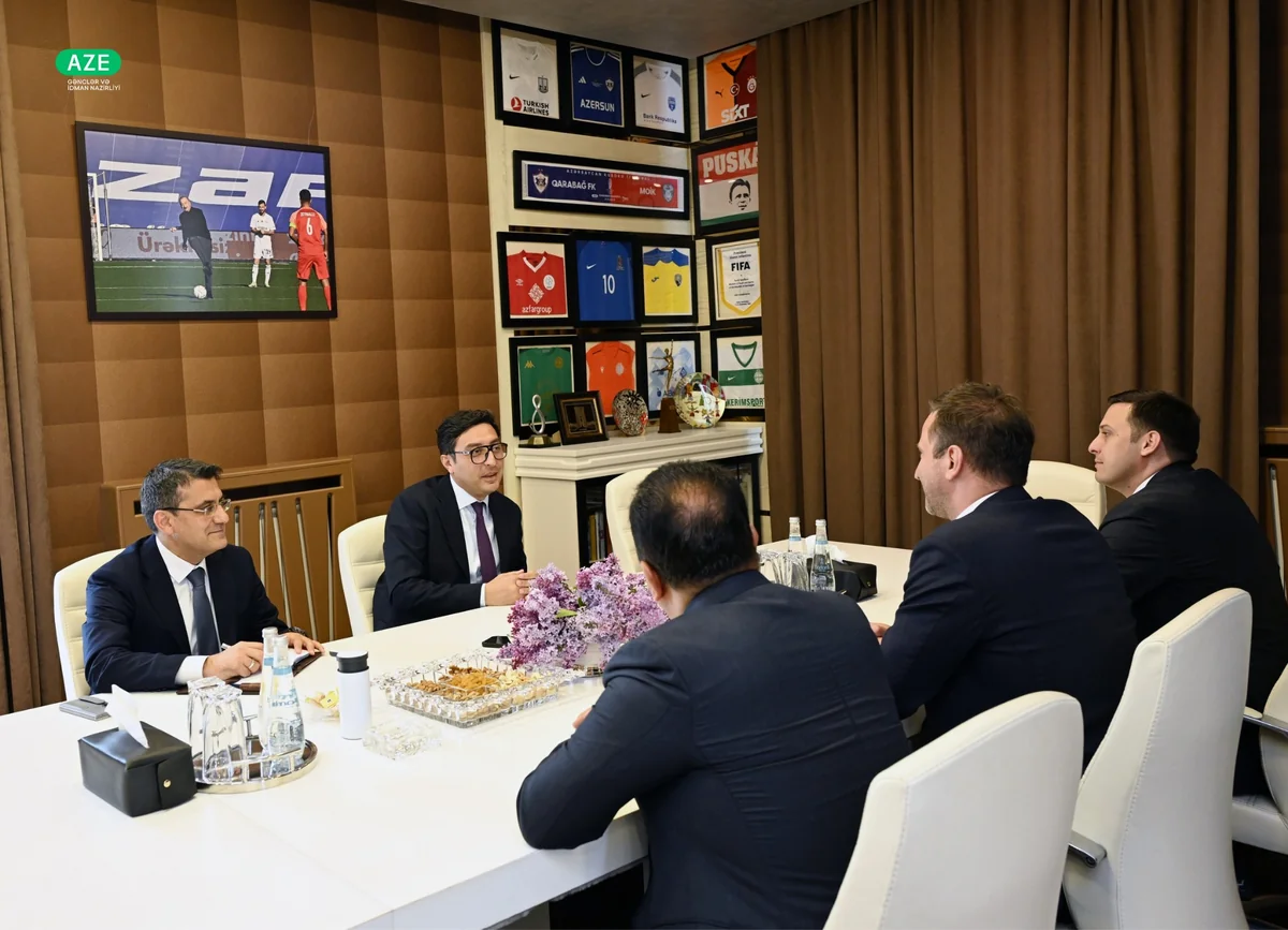 Fərid Qayıbov Avropa Voleybol Konfederasiyasının prezidenti ilə görüşüb
