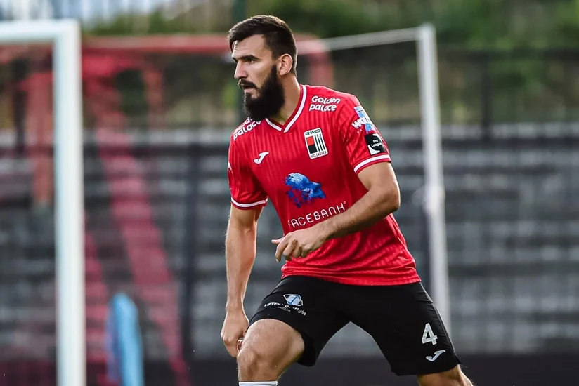 “Araz-Naxçıvan” daha bir əcnəbi futbolçu transfer edib