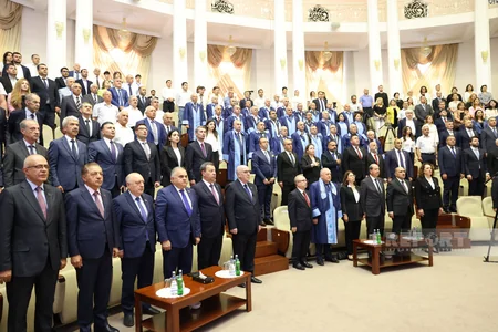 Şimali Kipr Prezidentinə AzTU-nun fəxri doktoru diplomu təqdim edilib