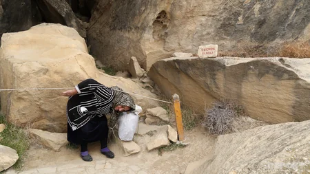Altı min qayaüstü təsvir, 20 mağara, 40 kurqan - QOBUSTANDAN REPORTAJ