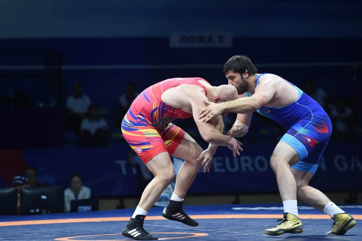 Azərbaycanın daha bir güləşçisi karyerasını bitirib