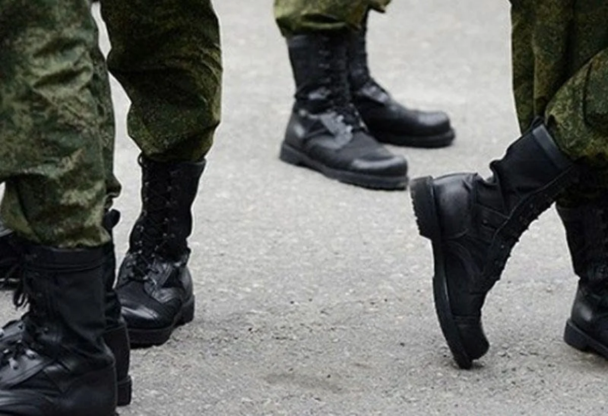 Two more Armenian soldiers escape from military unit
