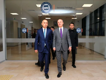 Azerbaijani minister explores co-op with Turkish Council of Higher Education chairman