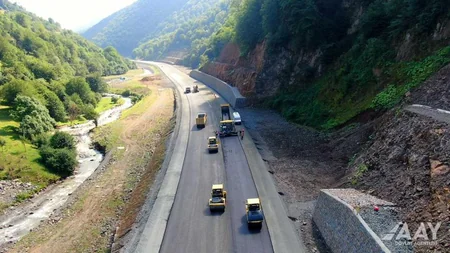 Toğanalı-Kəlbəcər-İstisu avtomobil yolu layihəsi üzrə işlər 41 % icra edilib