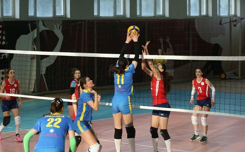 Qadın voleybolçular arasında Azərbaycan çempionatında ilk finalçı bəlli olub