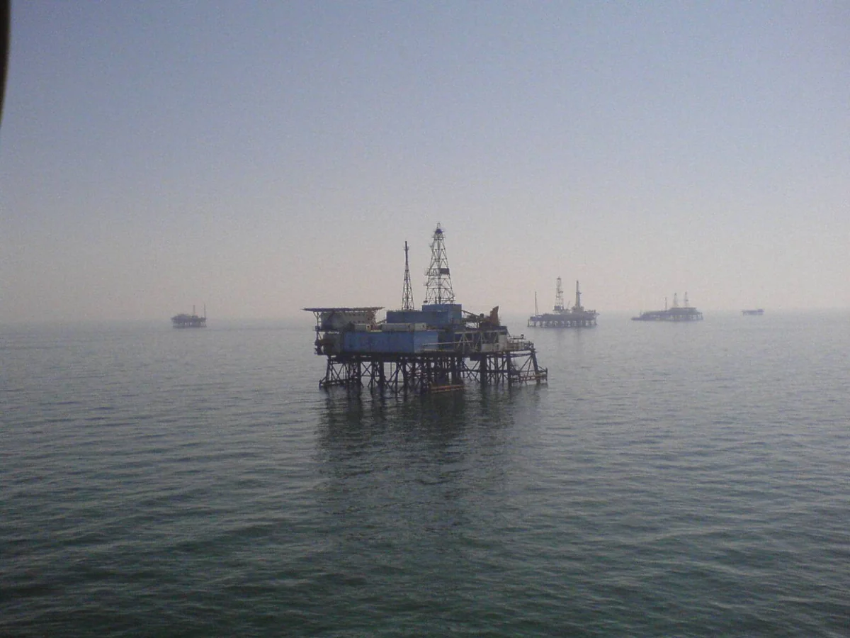 Platform No. 1778 at the Oil Rocks overhauled