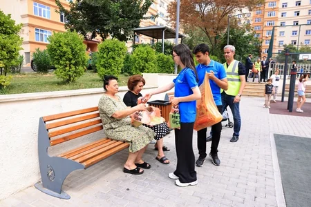 Binəqədidə bərk məişət tullantılarının yığılması üçün yeni konteyner meydançaları yaradılıb