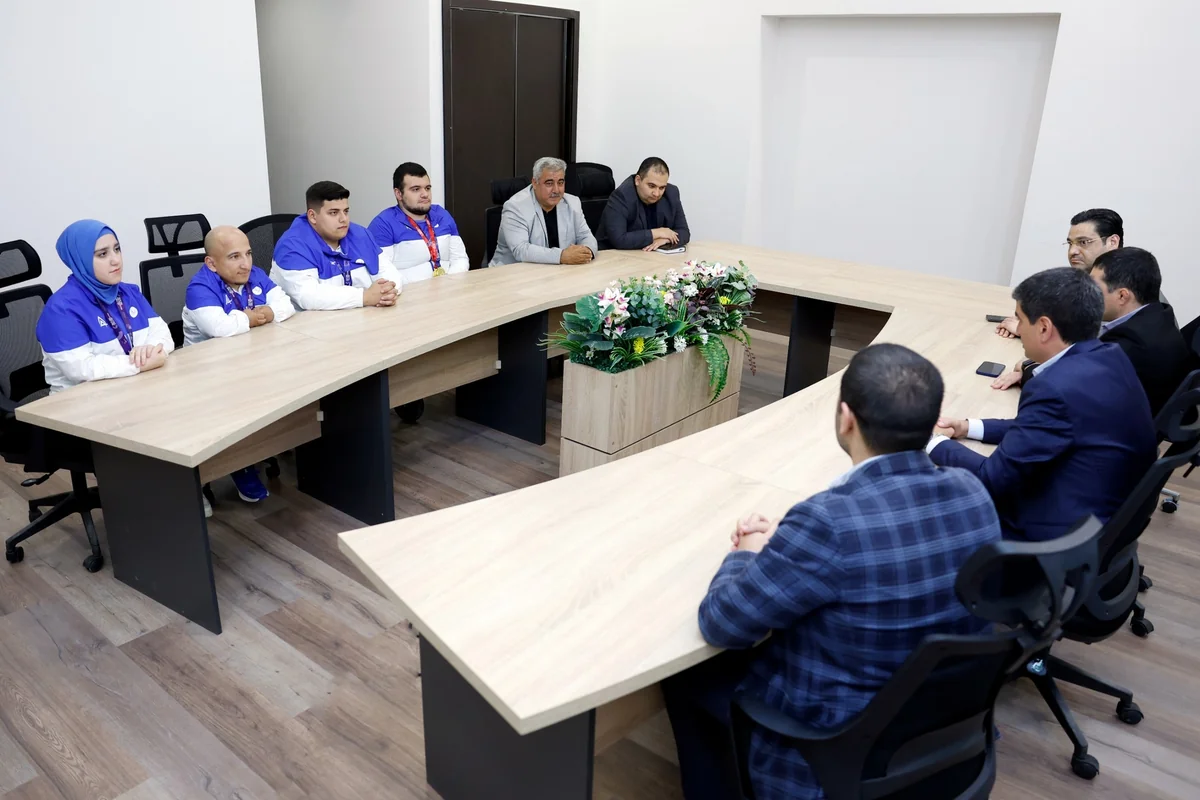 Dünya Kubokunda medal qazanmış parapauerliftinqçilərlə görüş keçirilib