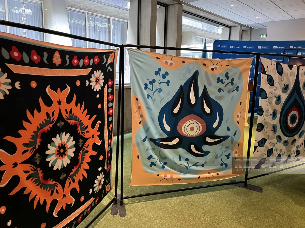 UNESCO-nun mənzil-qərargahında “Rəmzlərin rəqsi” adlı kəlağayı sərgisinin açılışı olub