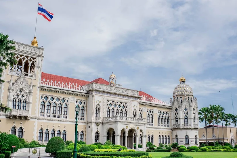 Члены кабмина Таиланда отказались от зарплаты для борьбы с коронавирусом