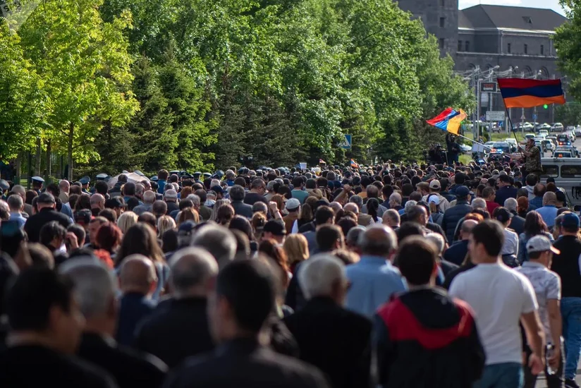 В Ереване начался очередной митинг оппозиции