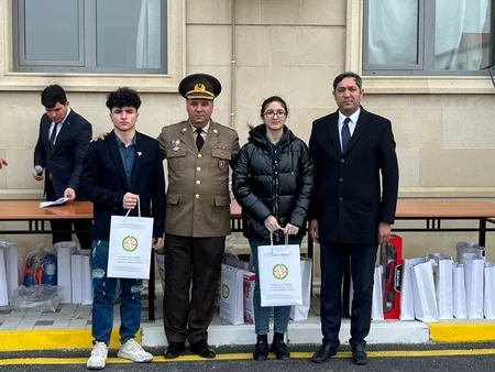 FHN işçiləri şəhid övladları üçün “açıq qapı günü” keçirib