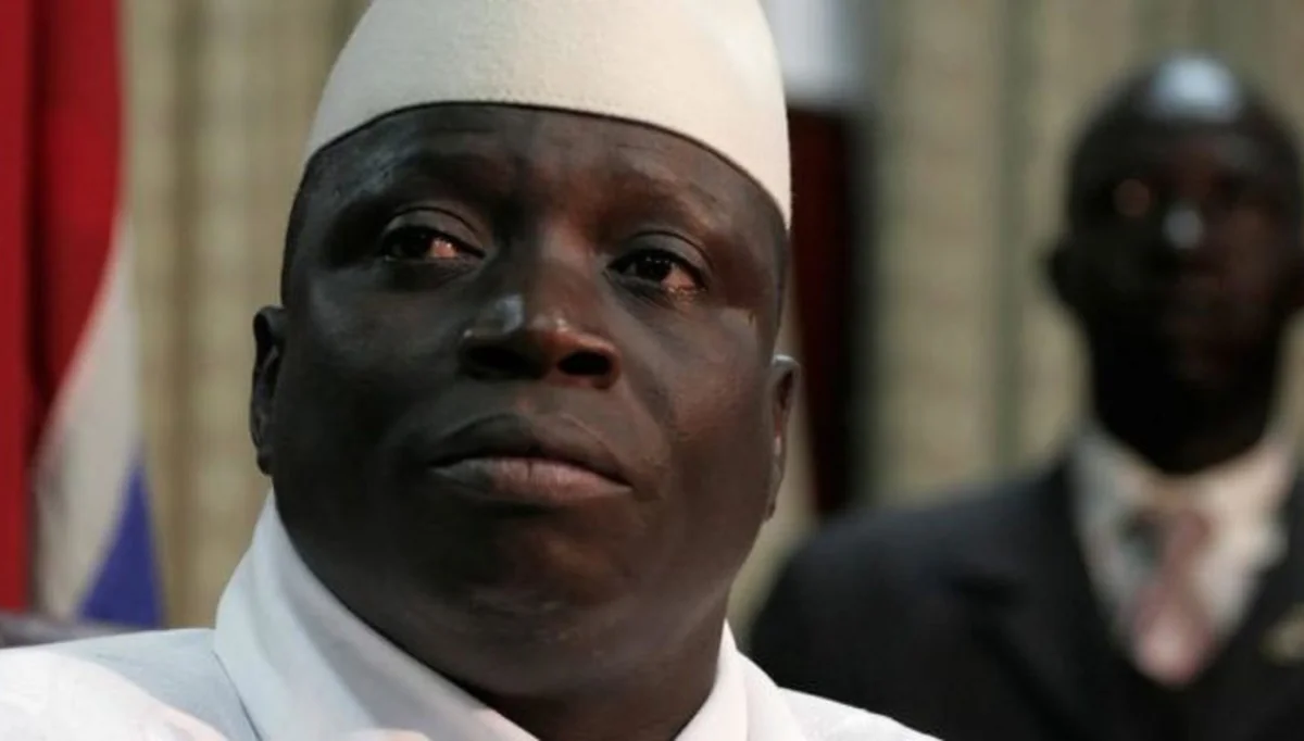 Президент Гамбии, где произошла попытка переворота, находится в Чаде